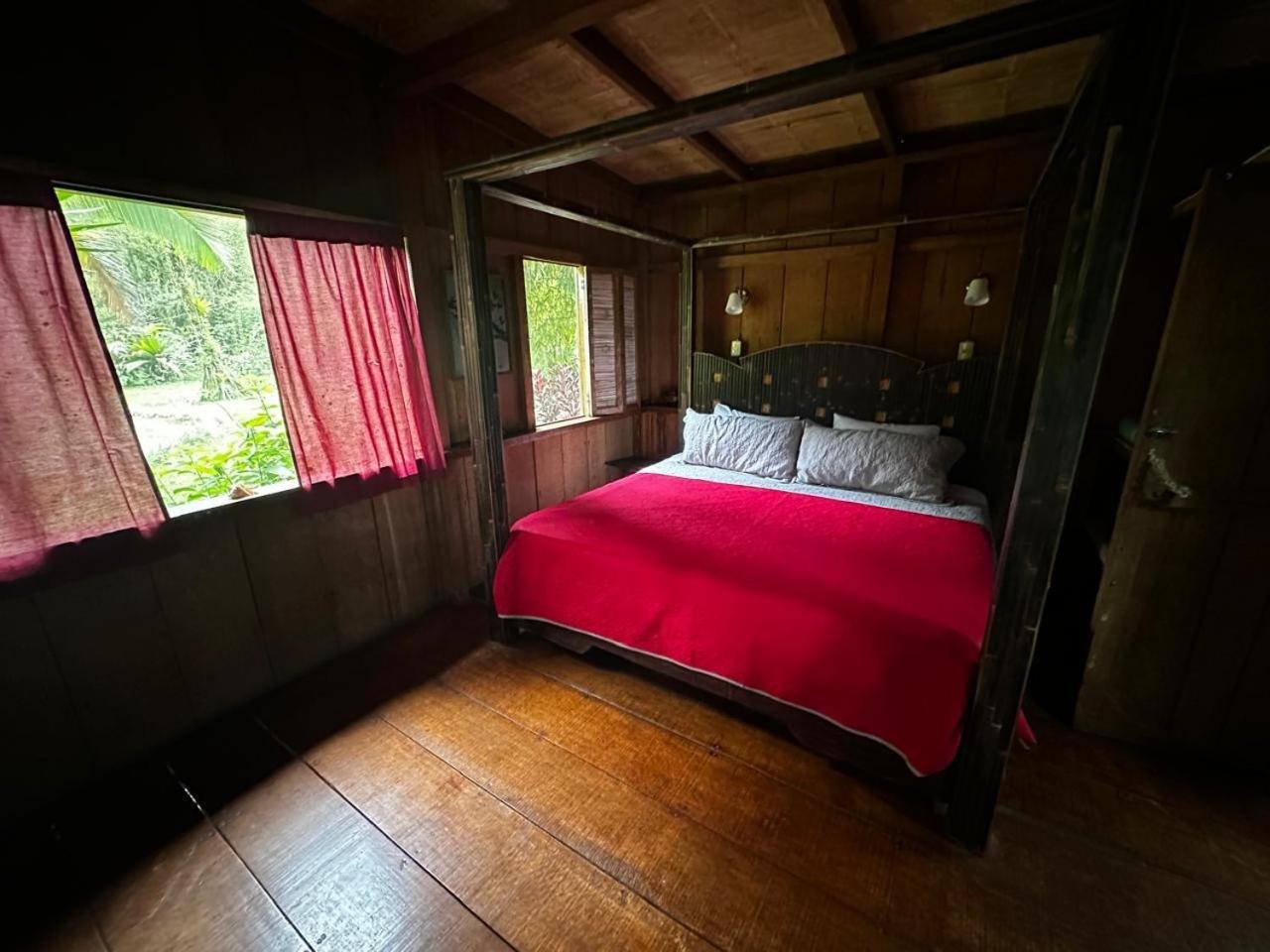 Casa Rio Blanco Eco Friendly B&B Guápiles Eksteriør bilde